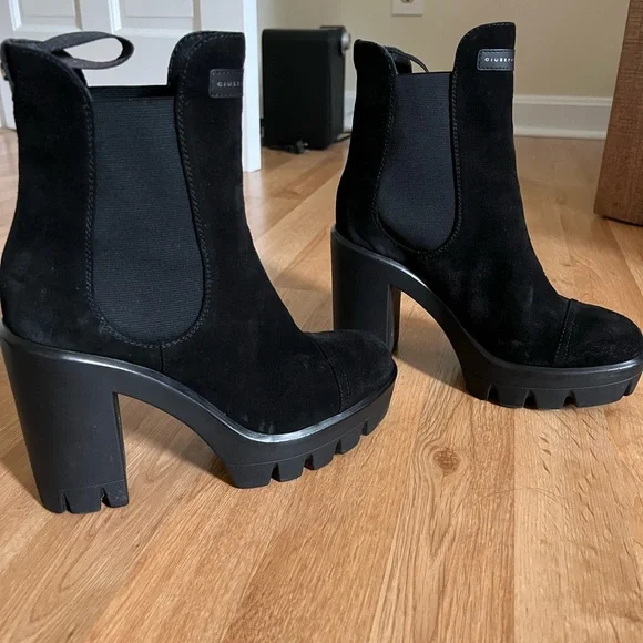 【関税込み】Giuseppe Zanotti ブラック Tonix チェルシーブーツ GIUSEPPE ZANOTTI Black Tonix Chelsea Boots